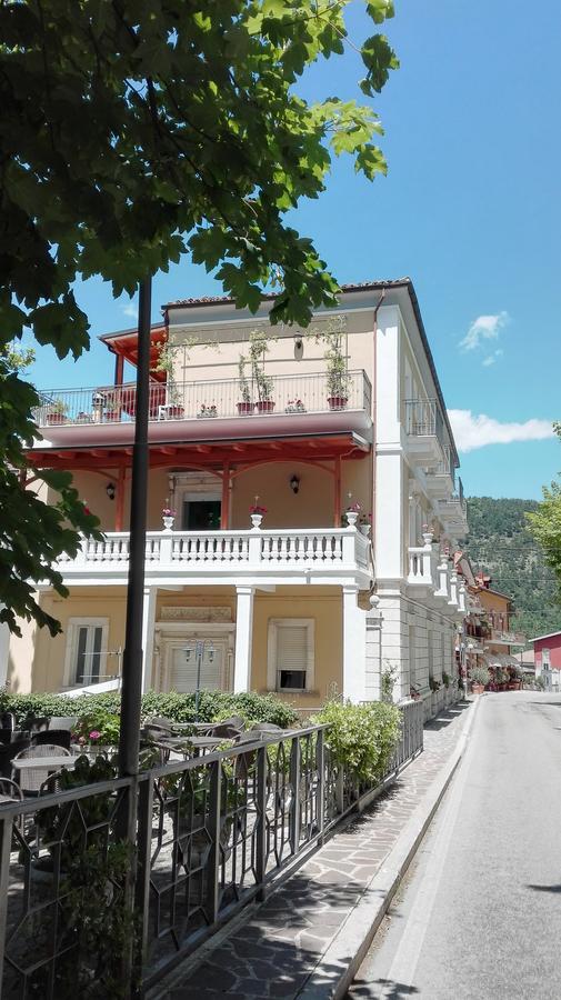 Hotel Mazzocca Caramanico Terme Kültér fotó